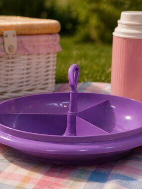Vintage Tupperware 608-4, Purple Suzette Party divided tray‎ with lid & handle